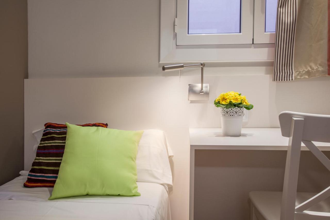 Apartament Bcngotic43 Barcelona Zewnętrze zdjęcie